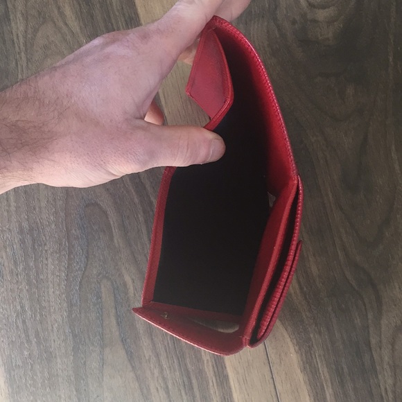 Authentic Louis Vuitton Red Epi Elise Wallet - Picture 5 of 8